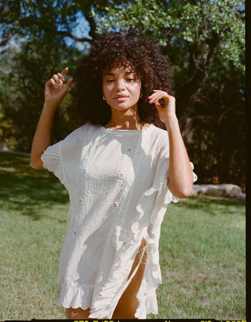 Aerie Aerie Embroidered Scalloped Pullover